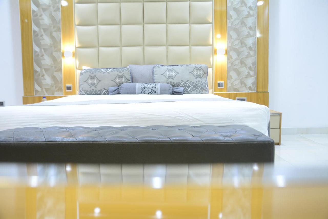 Caesar'S Luxury Hotel Lekki Exterior foto
