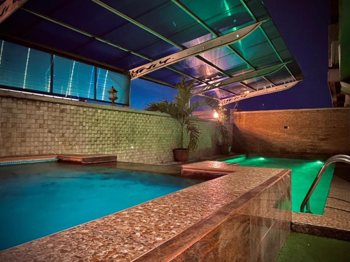 Caesar'S Luxury Hotel Lekki Exterior foto